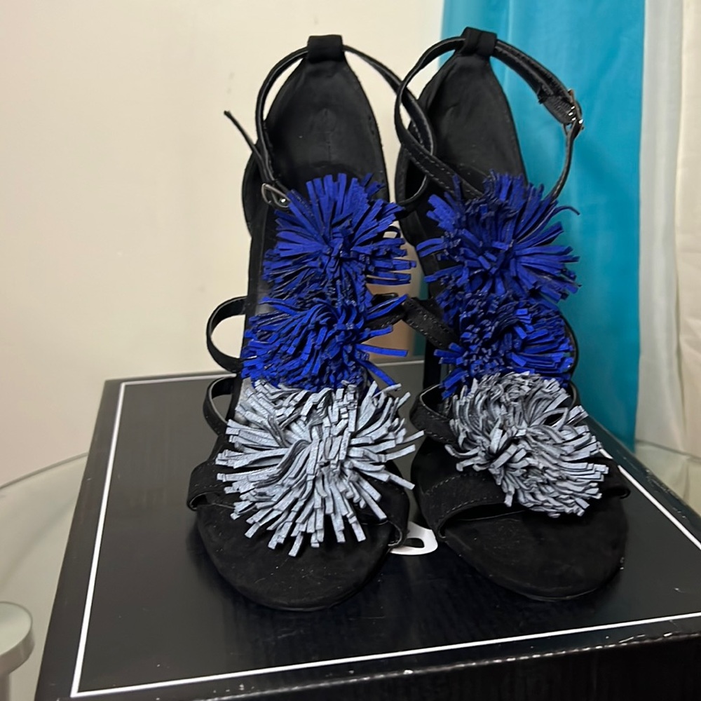 NWB Qupid Heeled Sandal with fluff detail